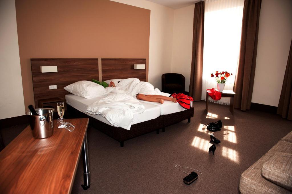 Hotel Adler Айхштет Номер фото