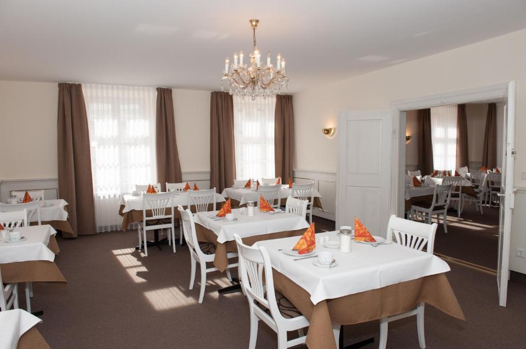 Hotel Adler Айхштет Экстерьер фото